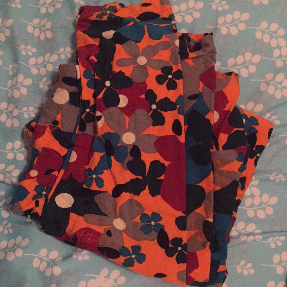 LuLaRoe leggings tc